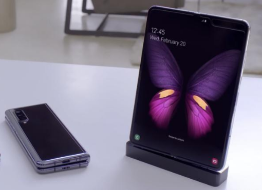 三星推迟手机上市发表声明 三星首款折叠屏手机Galaxy Fold布会延期