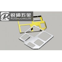 陆先生对深圳屏蔽罩厂家的锐硕五金赞赏有加图片