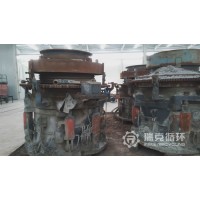 HP300多缸圆锥破碎机大修图片