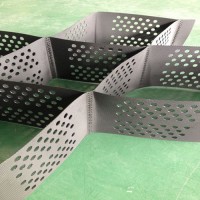 河渠河道治理护岸蜂巢约束系统 黑色植草护坡绿化蜂巢格室图片
