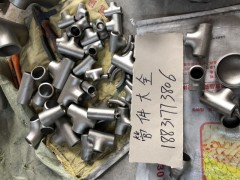 万信优秀无缝三通，不锈钢斜三通，焊接三通大小头厂行家