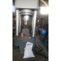 安阳全自动铜屑压块机金属屑压块机压饼机鑫源液压新机型畅销中l图片