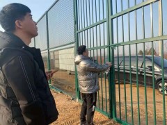 上海体育围栏网 球场勾花网 运动场隔离网生产厂家