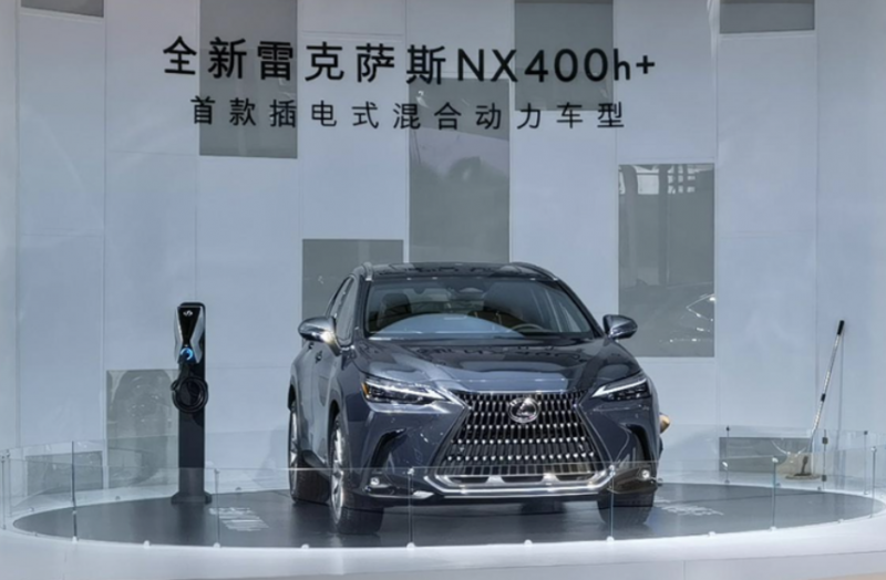 雷克萨斯NX车型国内首发亮相2021粤港澳车展 增加插电式混合动力车型