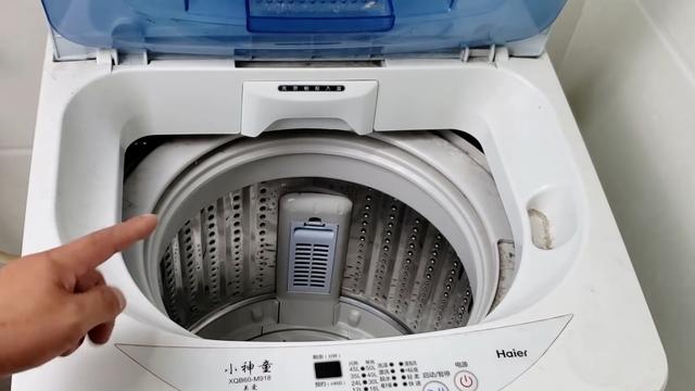 洗衣机脏得不行了教你一招（洗衣机用的太久）(1)