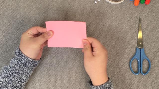 儿童手工纸制作蜻蜓（寒假宝宝手工只需3步）(4)