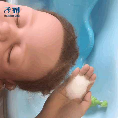 如何给13个月的宝宝洗澡（新手爸妈看过来）(6)